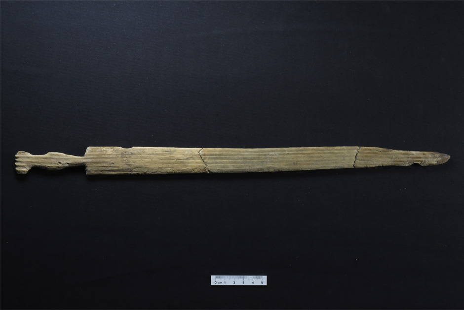 Wooden sword for children from the Late Bronze Age